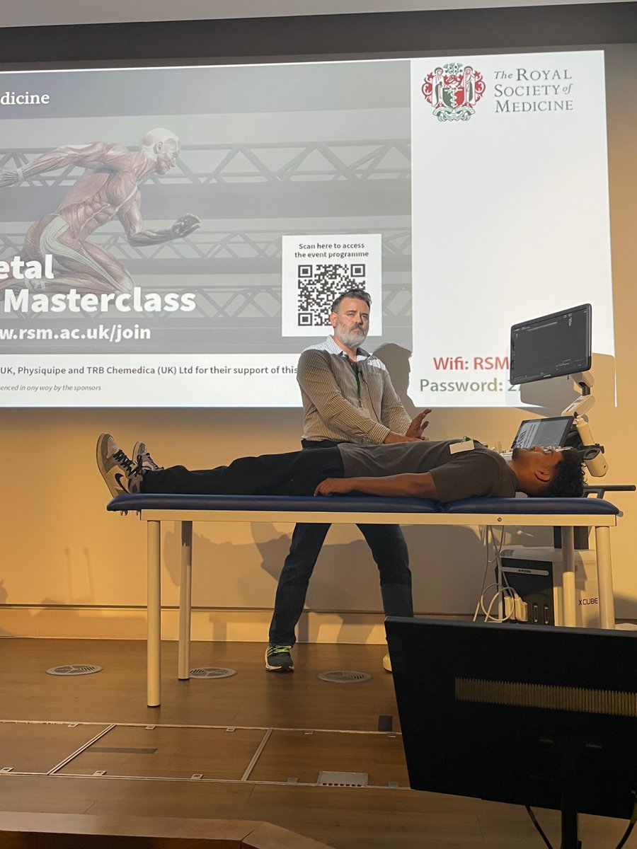 RSM Sports & Exercise Medicine Section (@rsm_sem) on Twitter photo 4️⃣ Elbow – <a href="/iangattphysio/">THE B🥊XING PHYSIO (allabouttheupperlimb🖐️🤛💪)</a>
A fascinating deep dive into elbow assessment, showing why anatomy is key to interpreting findings. Live demos of strength testing and handheld dynamometry made this an especially practical session! #MSKExaminationMasterclass 4️⃣ Elbow – <a href="/iangattphysio/">THE B🥊XING PHYSIO (allabouttheupperlimb🖐️🤛💪)</a>
A fascinating deep dive into elbow assessment, showing why anatomy is key to interpreting findings. Live demos of strength testing and handheld dynamometry made this an especially practical session! #MSKExaminationMasterclass