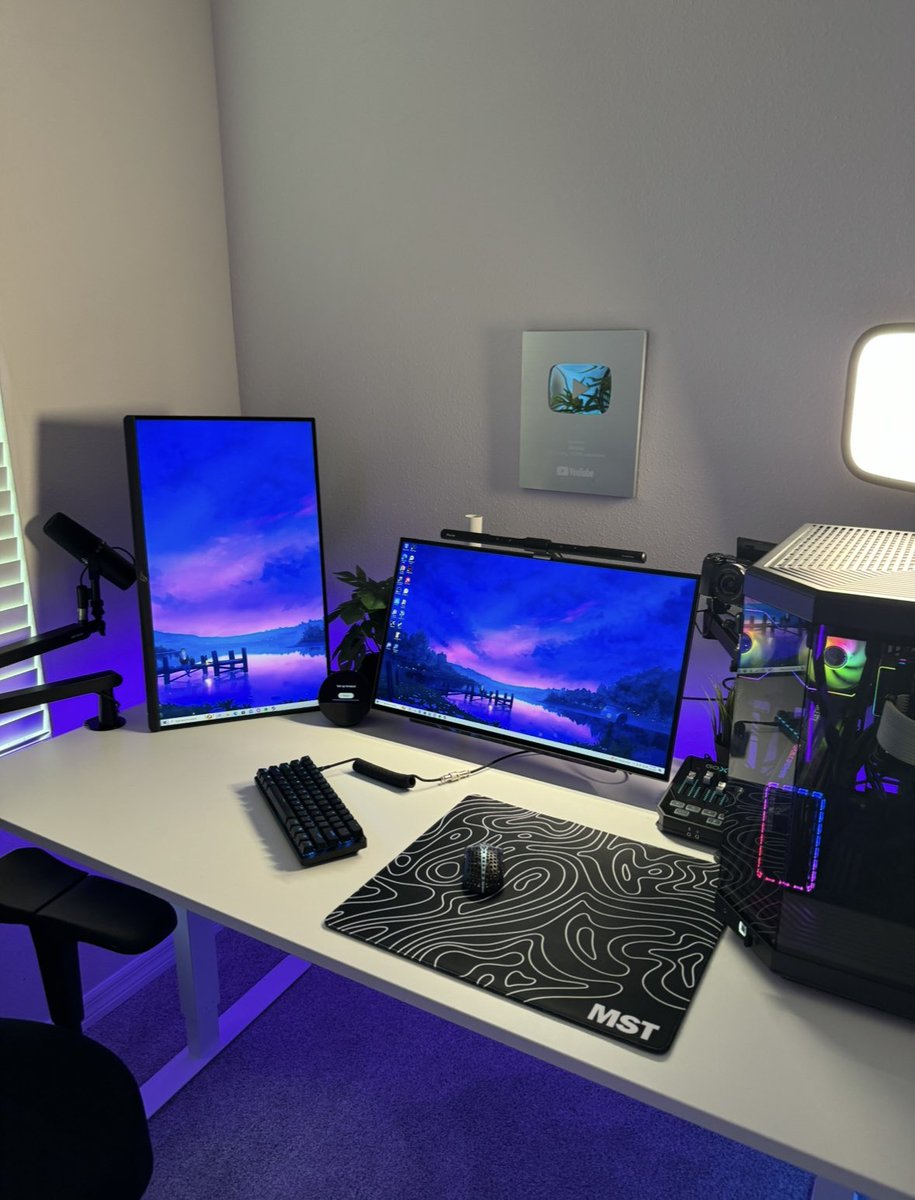 Reacting to my Viewers BEST Setups! 

This will be going on my New Channel named Vermax Reacts! youtube.com/@vermaxreacts?…

1. Just send multiple GOOD quality pictures of your setups :)