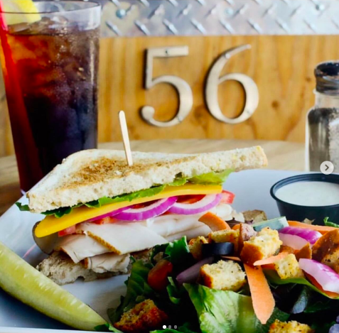 SacramentoTop10's tweet image. Clubhouse 56 in #Eastsac is a grand place for lunch. Get the bacon burger!
Corner of H &amp;amp; Elvas