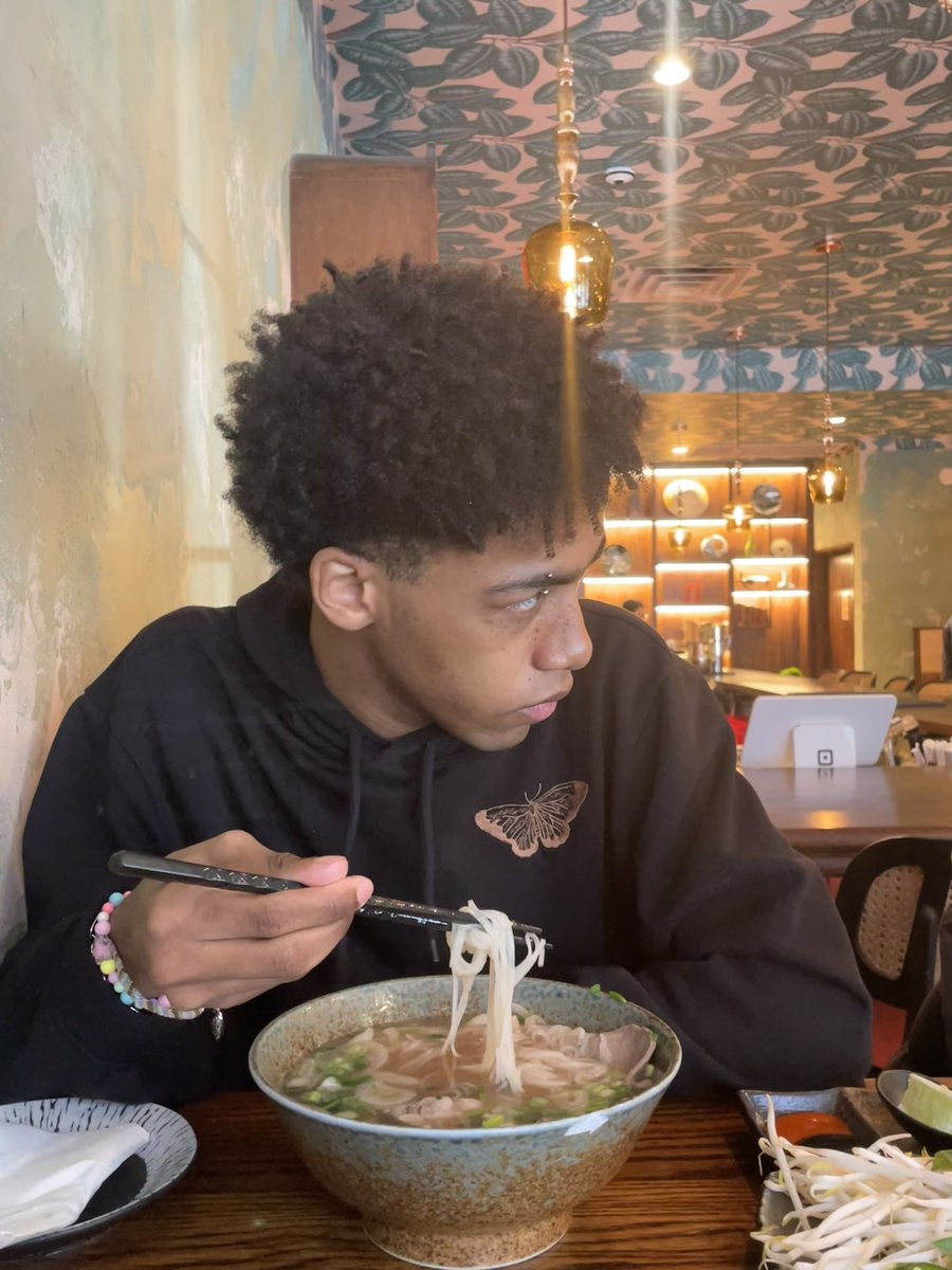 faustcheck's tweet image. Happily engaged