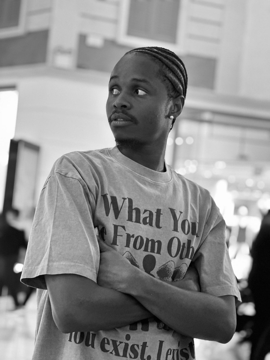 kingingscript's tweet image. We cannot trample upon the humanity of others without devaluing our own.

The Igbo, always practical, put it concretely in their proverb Onye ji onye n&apos;ani ji onwe ya: &apos;He who will hold another down in the mud must stay in the mud to keep him down…..

PROUDLY IGBO… 🌏