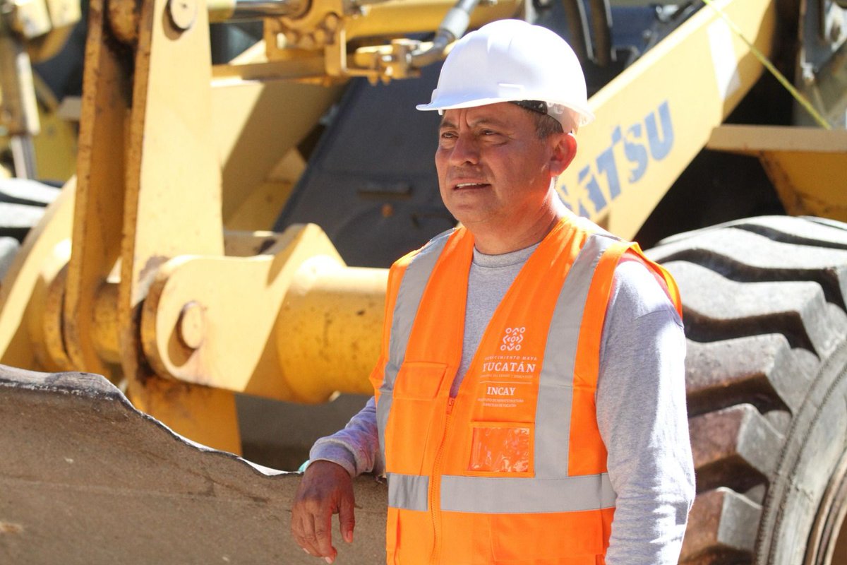 MVSNoticias's tweet image. La @SEDATU_mx y la Fundación Inbursa firmaron un convenio de colaboración para realizar este año más de 700 acciones de rehabilitación y reconstrucción de viviendas dañadas por el #HuracánOtis, que destruyó buena parte de Acapulco y Coyuca de Benitez, Guerrero, el 25 de octubre…