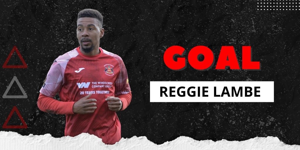 needhammktfc's tweet photo. 68' GOALLLL 1-0 NEEDHAM!

Hammond's right wing free-kick from distance is headed across his own box by a defender falling to Lambe to find the top left-hand corner from 10 yards out!!

#NeedhamMarketFC https://t.co/xdj281AAsZ
