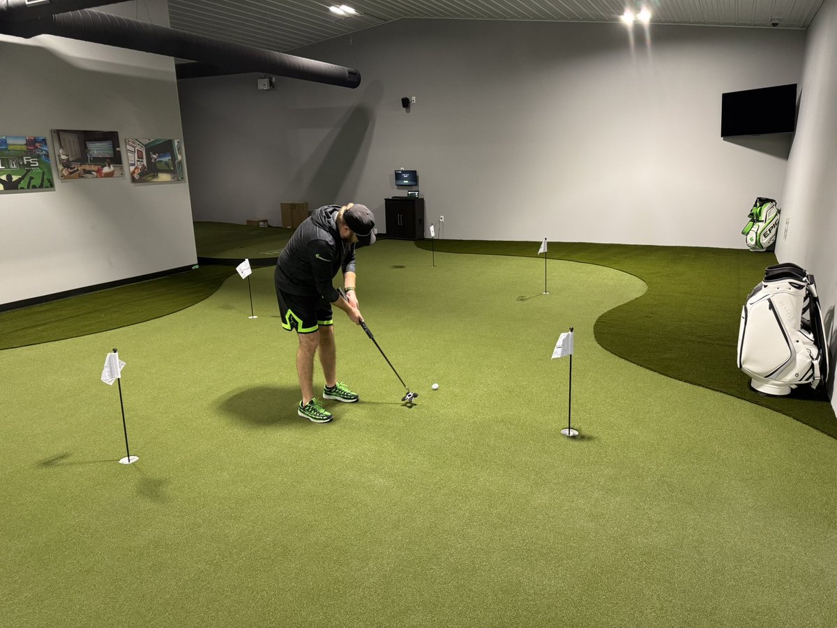 GolfNXTClub's tweet photo. Memberships are now available to be purchased on our website! Head over to our site to check out the different options and what’s all included! 

Link in Bio! https://t.co/4v3QyyP5D7