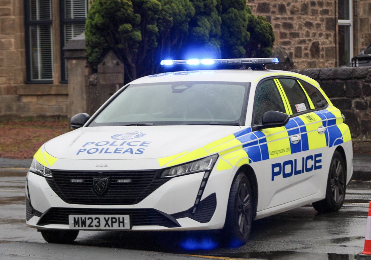 British Emergency Vehicles (@britishev) on Twitter photo This <a href="/PeugeotUK/">PEUGEOT UK</a> based in <a href="/PSOSForthValley/">Police Scotland Forth Valley</a> seen doing a road closure in Larbert last year due to a building fire This <a href="/PeugeotUK/">PEUGEOT UK</a> based in <a href="/PSOSForthValley/">Police Scotland Forth Valley</a> seen doing a road closure in Larbert last year due to a building fire