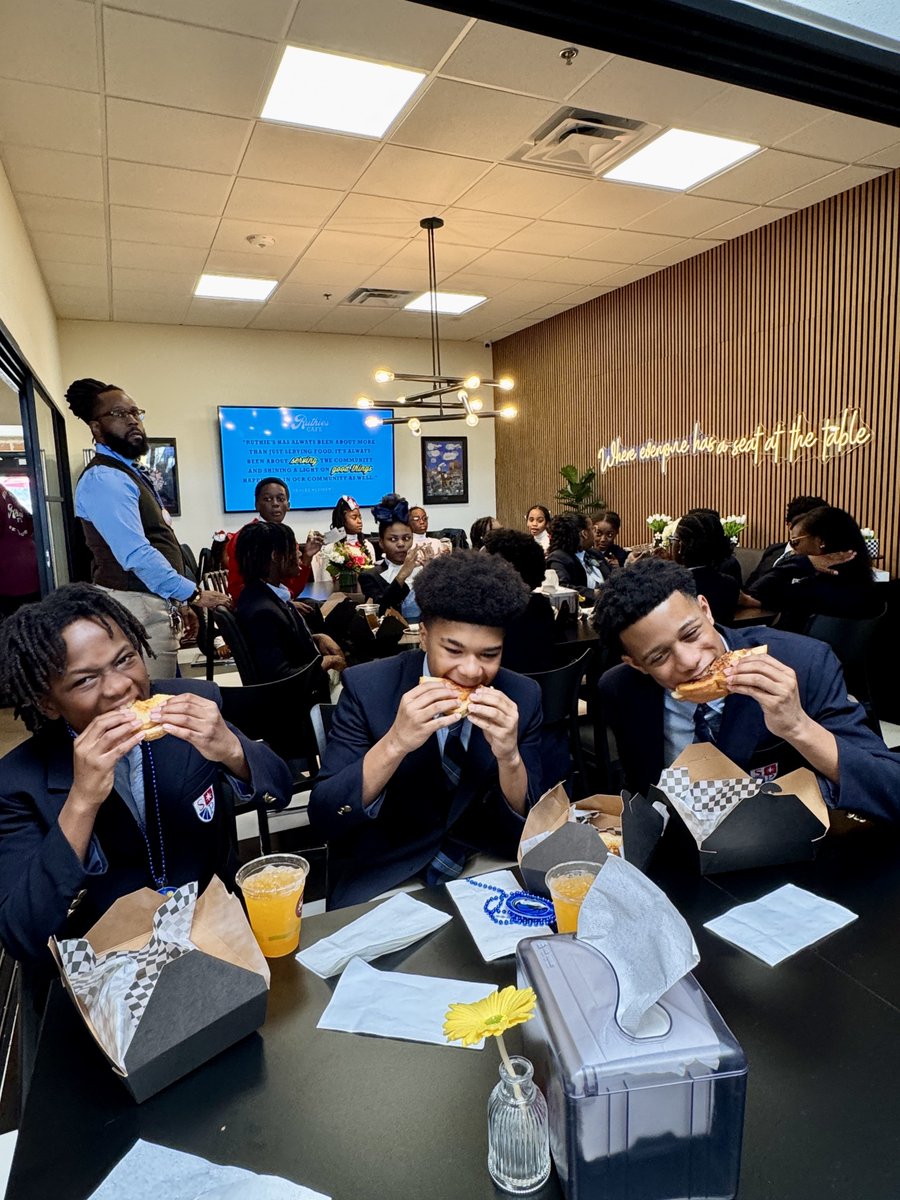 minervaco's tweet image. ✨ A moment five years in the making! ✨

Yesterday, we celebrated a dream come true—@RuthiesForGood officially opened their doors on MLK Boulevard in Dallas!

We couldn’t be prouder of @ahkleinert, @thegoodfdn team, and everyone who made this vision a reality. 🥂

#MinervaClient