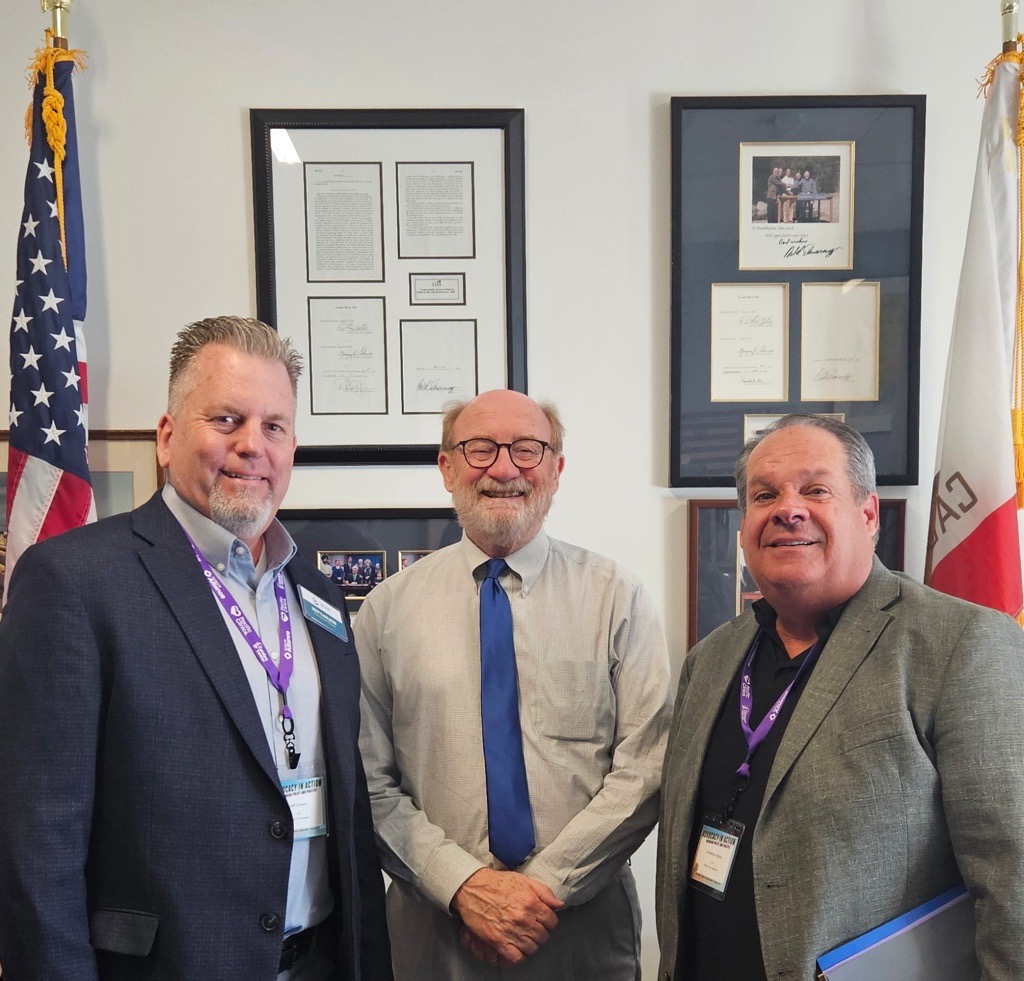 Thank you, <a href="/SenJohnLaird/">Senator John Laird</a>, for meeting with us and our member <a href="/FamilyCareNtwrk/">Family Care Network</a> during Advocacy Day! We’re grateful for the opportunity to discuss policies that support California’s children and families.
#InvestInYouthFutures, #9300ReasonsToAct, 
#AdvocacyInAction
