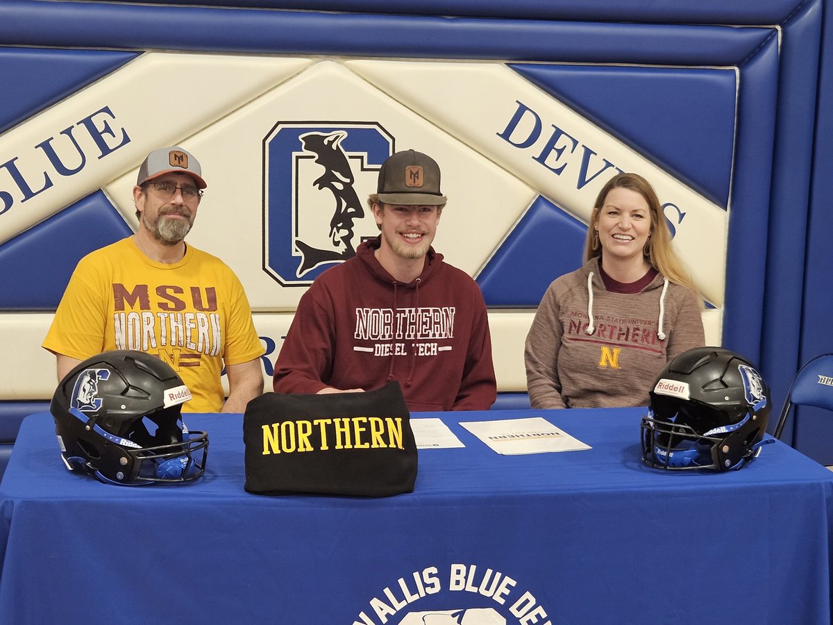 Signing ceremony!!! Couple Blue Devils that will strive in the Frontier and beyond!!