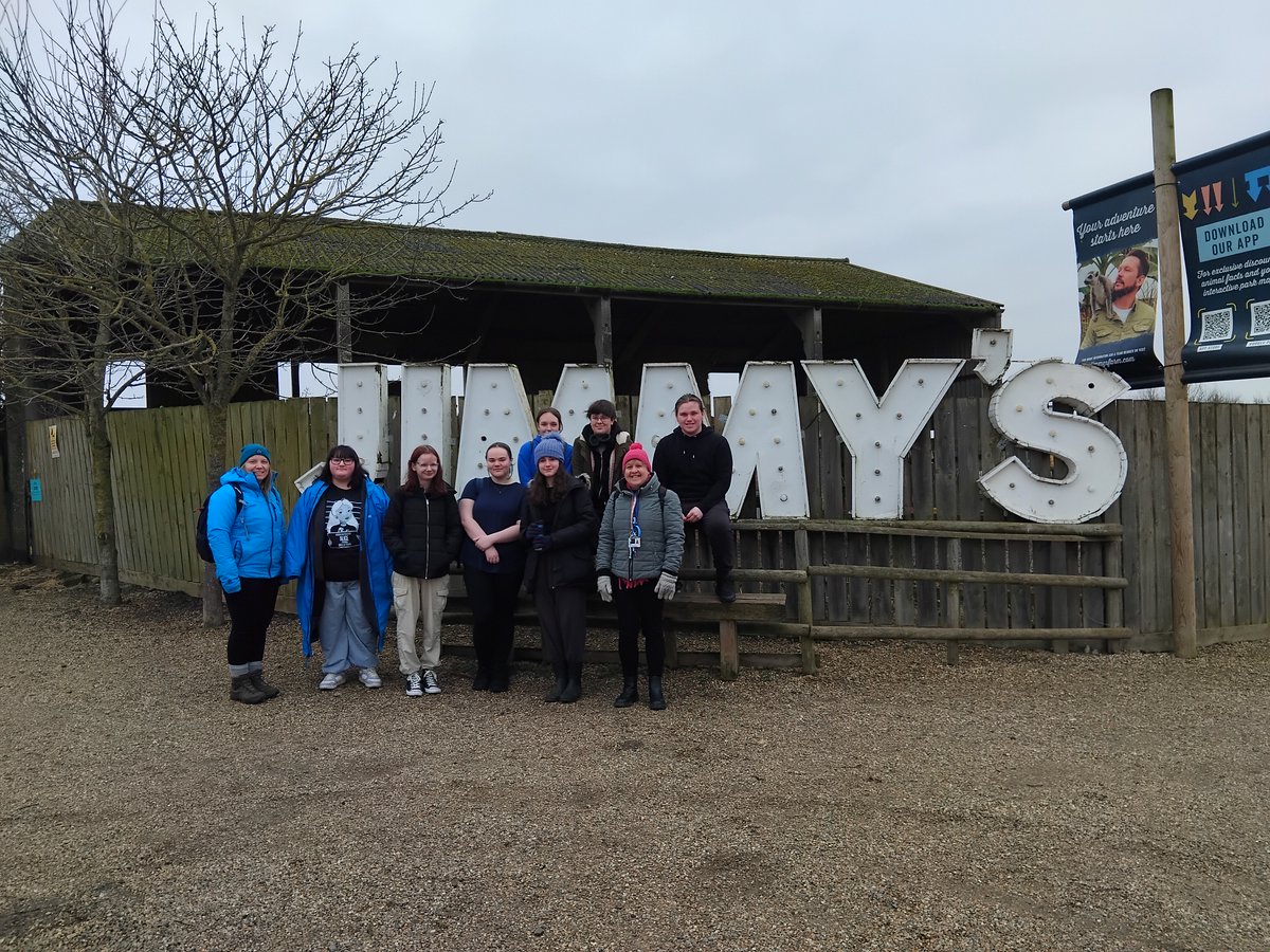 RaedwaldT's tweet photo. Pupils from St Christopher’s enjoyed a very special trip to Jimmy’s Farm! #farm https://t.co/sMsAsaAd4H