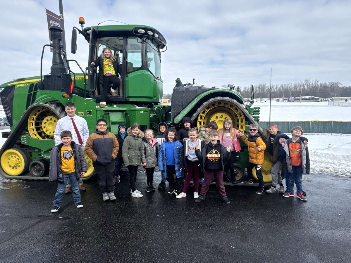 We had a great time with the Edgerton FFA at their petting zoo!