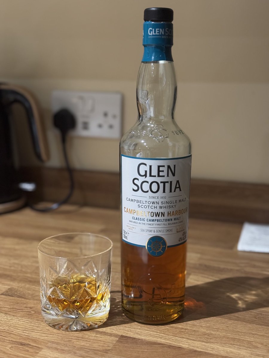 Nice one!  #whiskytuesday 🏴󠁧󠁢󠁳󠁣󠁴󠁿🥃🤗