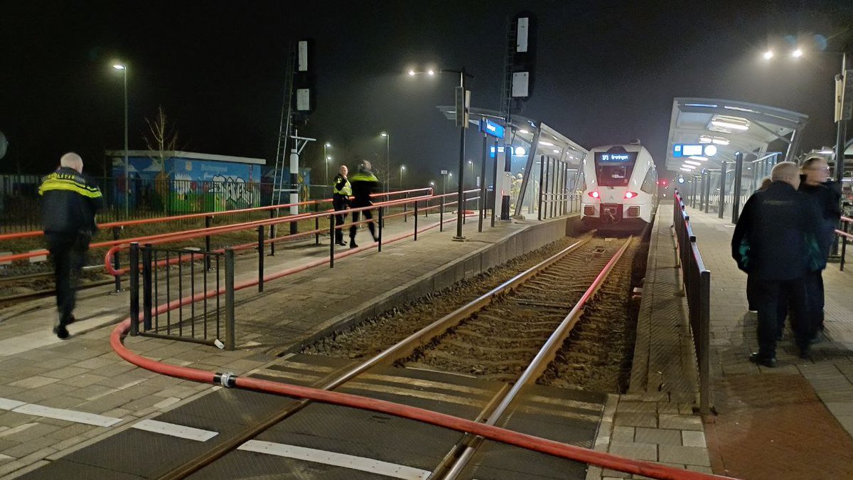 Brand in passagierstrein bij Buitenpost