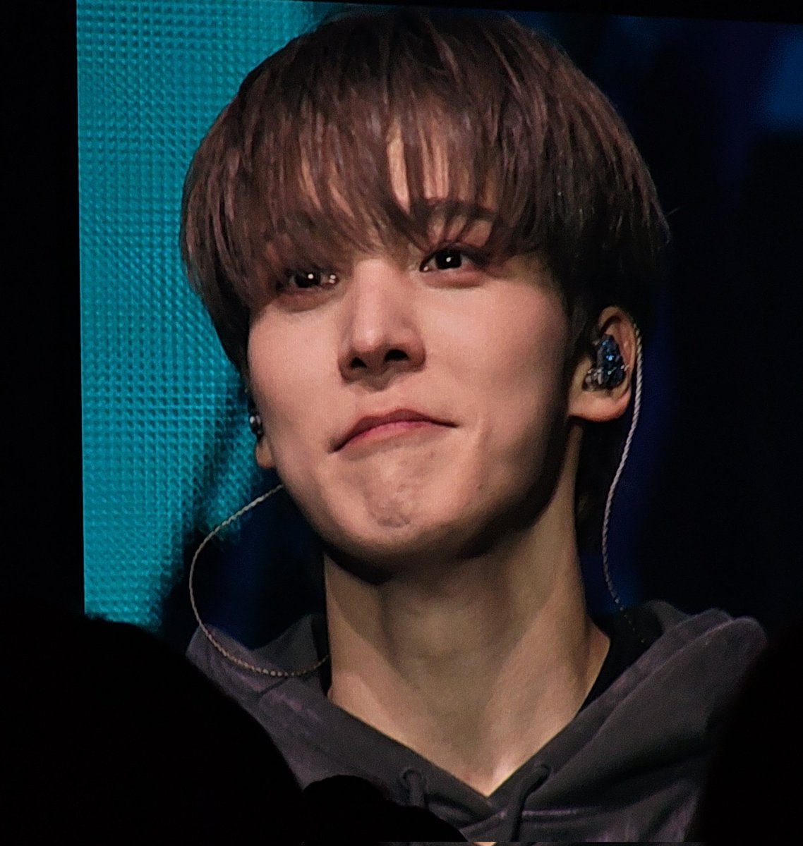 retroyunho's tweet photo. 250225 #ATEEZinBrussels 
yunho... the stars have found a home in your eyes 🧡 https://t.co/RjJuIuTUl1
