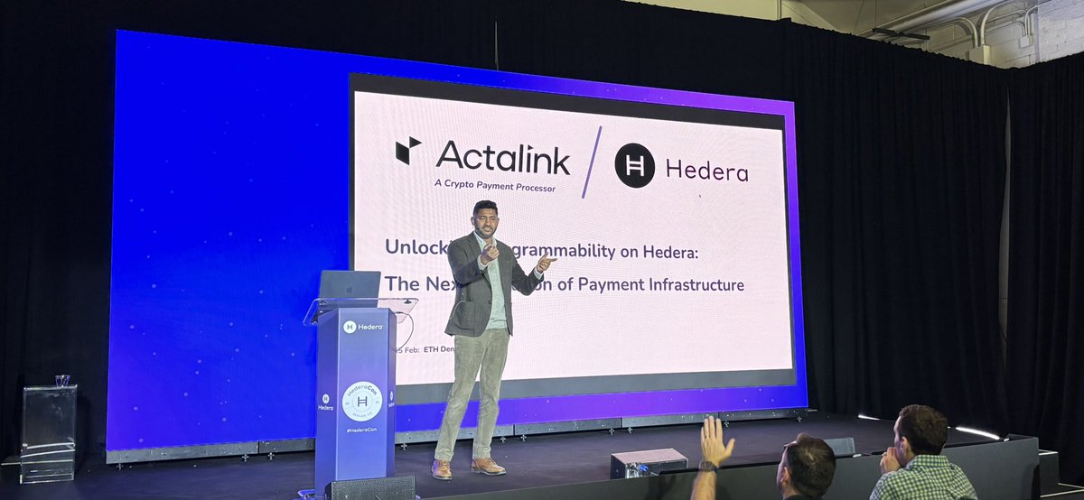 Actalinkofcl's tweet image. Unlocking #Programmability on @hedera 
It was a great event #hederacon