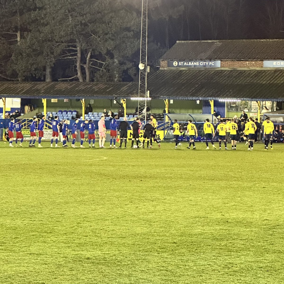 harrisonrobert's tweet image. 3-0 under the lights.

@stalbanscityfc #stalbans