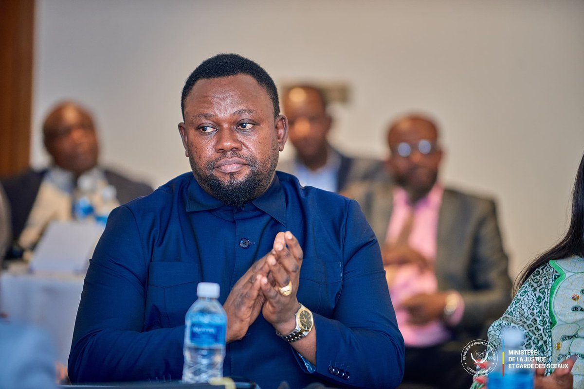 #RDC: Le Vice-Ministre de la Justice et Contentieux International, Me <a href="/SamuelMbemba4/">Maître Samuel MBEMBA KABUYA TANDA</a> a pris part, ce mardi 25 février, à l’hôtel Pullman, à un panel avec les ONG nationales internationales des droits de l’homme avec la CNDH de la RDC.