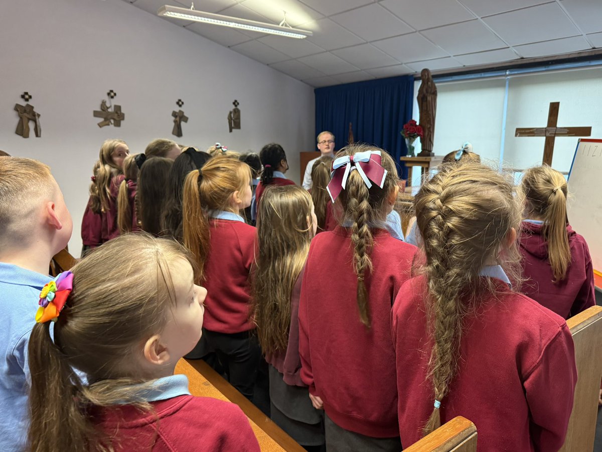 Thank you to <a href="/ChoralDoM/">Choral Director (Diocese of Motherwell)</a> for another fantastic session with Primary 4a this afternoon. It was so lovely to see the children so enthusiastic about the new songs they’ve been learning. I love hearing them sing! <a href="/JEGreechan/">James Greechan</a> <a href="/rcmotherwell/">Motherwell Diocese</a>