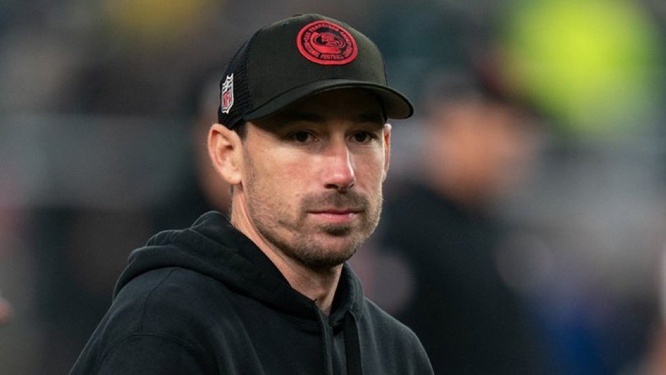 TomPelissero's tweet photo. The #49ers are officially promoting Klay Kubiak to offensive coordinator, and that’s not the only staff change: Mick Lombardi will replace Brian Griese as quarterbacks coach. https://t.co/A2A7qLhROR