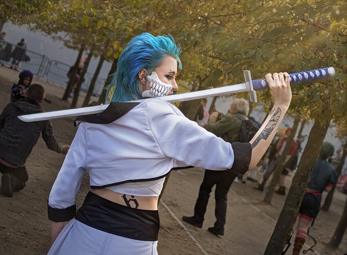 Artists, what are your hobbies outside of art? 
Cosplay and climbing for me! ✨