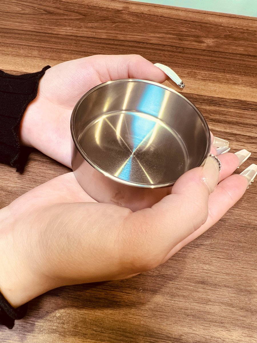 3月2日のBO浜松町٩(´･ω･`)و
ウチは今回用品メインの出店となります！

お問い合わせの多く頂いておりました大きめの水入れも今回持ち込みますので
狙っていたお客様☺️ぜひお早めにお買い求めください

クレス棒に装着して使う
ぺろぺろクレステージなるアイテムも