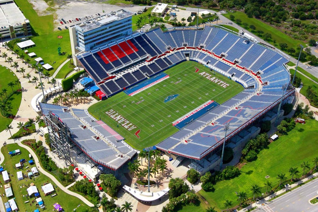 CFB Home (@cfbhome) on Twitter photo Stadium of the Night 🌚
🏟️ FAU Stadium
✅ Capacity: 30,000
📍Boca Raton, Florida
Home of <a href="/FAUFootball/">Florida Atlantic Football</a> Stadium of the Night 🌚
🏟️ FAU Stadium
✅ Capacity: 30,000
📍Boca Raton, Florida
Home of <a href="/FAUFootball/">Florida Atlantic Football</a>