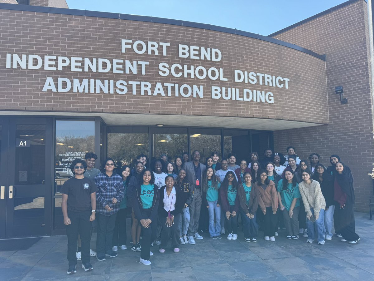 Principal of DMS Vikings (@vikesprincipal) on Twitter photo Had a great time working with the best and brightest student leaders. 4 Ds of Success…destination, direction, avoid distractions and determination <a href="/FortBendISD/">Fort Bend ISD</a> <a href="/DMS_Vikings/">Dulles Middle School</a> Had a great time working with the best and brightest student leaders. 4 Ds of Success…destination, direction, avoid distractions and determination <a href="/FortBendISD/">Fort Bend ISD</a> <a href="/DMS_Vikings/">Dulles Middle School</a>
