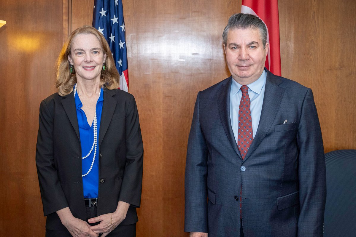 Lisa Kenna (@undersecstatep) on Twitter photo Enjoyed meeting today with Türkiye’s Ambassador to the United States Sedat Önal to discuss issues important to our bilateral relationship and shared interests in Syria and Europe. <a href="/TC_VasingtonBE/">Türkiye in the USA</a> Enjoyed meeting today with Türkiye’s Ambassador to the United States Sedat Önal to discuss issues important to our bilateral relationship and shared interests in Syria and Europe. <a href="/TC_VasingtonBE/">Türkiye in the USA</a>