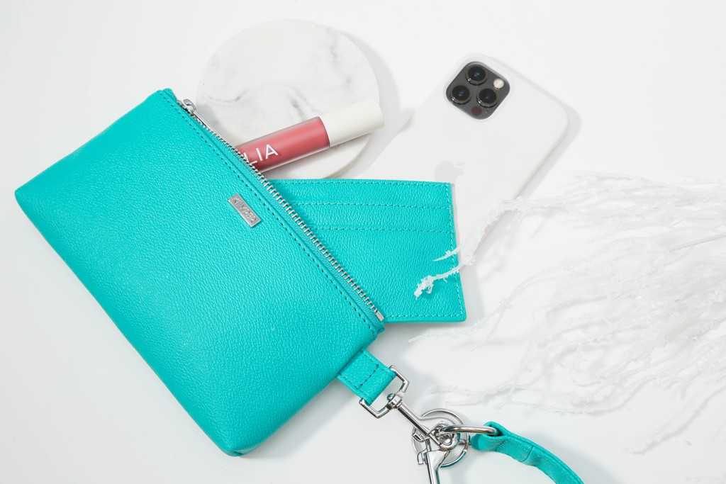 MyKeyper's tweet image. Everything you need right at your fingertips. Stay organized in style with KEYPER. #keypittogether⁠

mykeyper.com/products/2-pie…