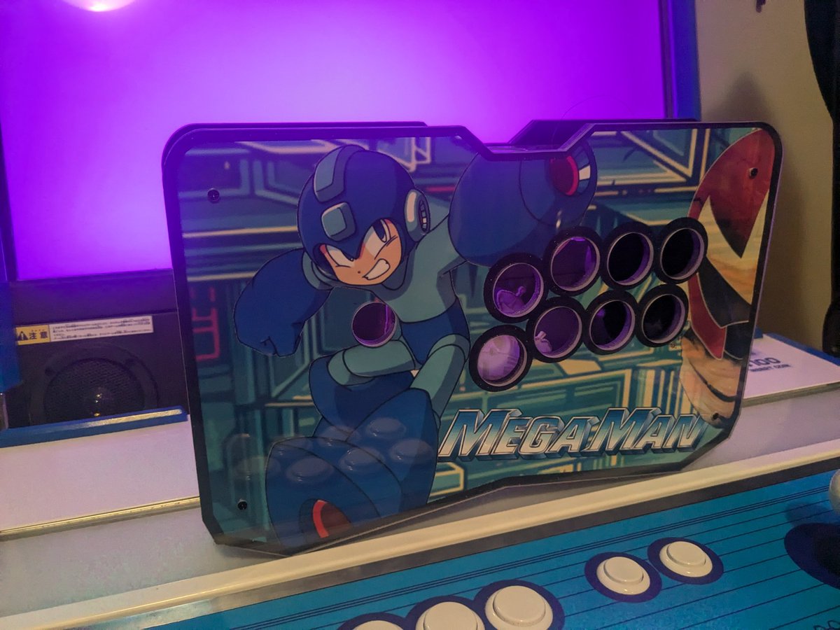 DEEP_SEA_CM's tweet image. The newest commission, this will be a full build. I will be taking pictures when it's completely done. #capcom #fightstick #capcomfighters