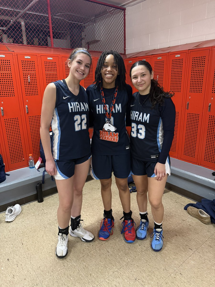 First NCAC Tournament win in program history!

History Made ☑️

Big Dawgs of the Game 🦴
M. Joiner 13 REB, 9 PT, 5 BLK, 4 AST, 1 STL
A. Mory 17 PT, 3 REB, 2 AST, 1 STL
I. Caceres 18 PT, 5 REB, 5 AST, 2 STL, 1 BLK

Headed to the NCAC Semi-Finals on Friday!

#hiramcollege #family