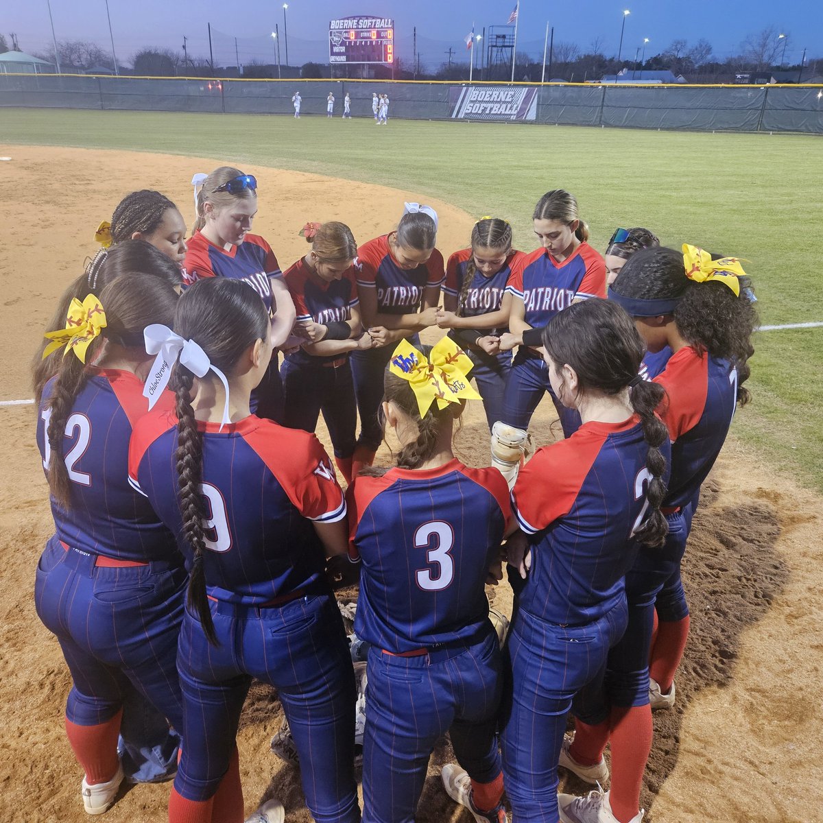 The Patriots beat Boerne 8-0 to improve to 3-0 in district and 8-0 overall. All team members contributed to another fun night on the field. 

Homerun: Lara Ramos
Player of the Game: the ENTIRE team
<a href="/JISD_ATHLETICS/">Judson ISD Athletics</a> <a href="/SAVeteransHS/">Veterans Memorial High School</a>
