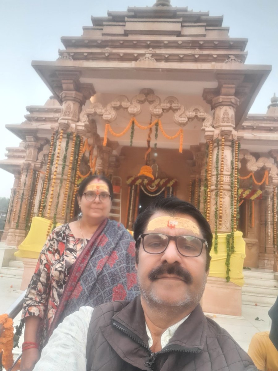 kamtanath08's tweet photo. #ॐनमःशिवाय 
#जयहोभोलेनाथ 
#हेदेवाधिदेवमहादेव
#महाशिवरात्रि पर्व सभी को मनोवांछित फल प्रदान करें। https://t.co/T6oNXQdsCG