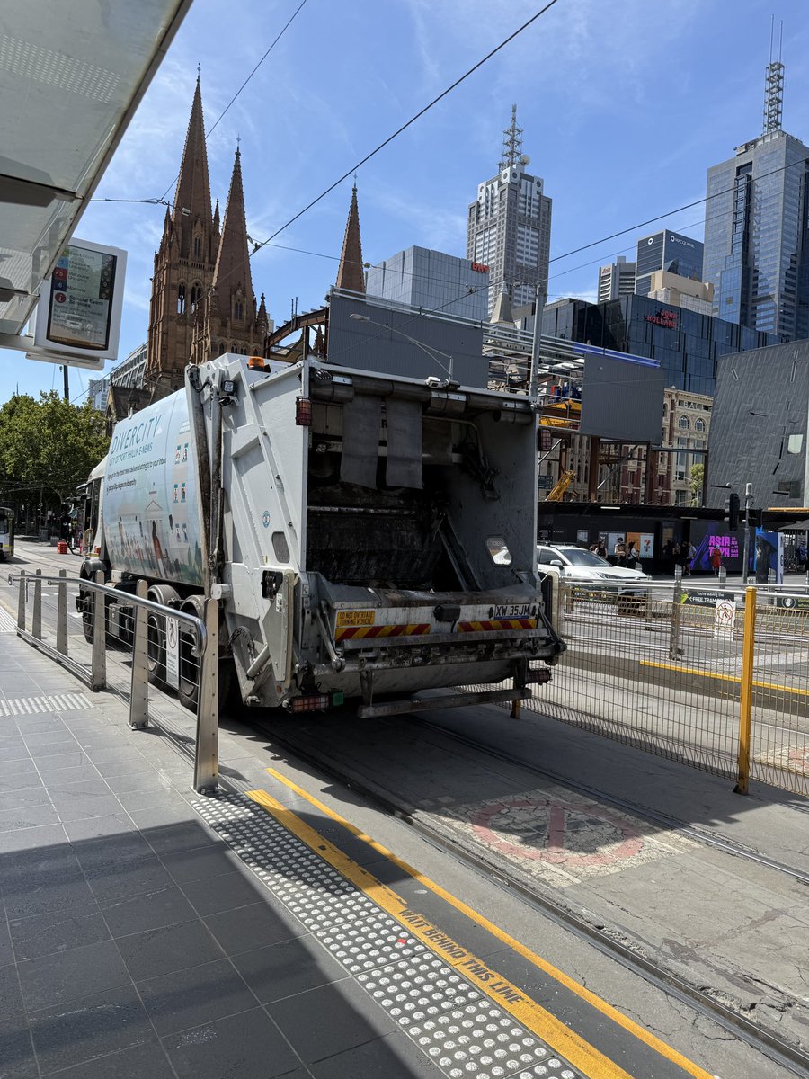 Xavier Verstegan tweet media