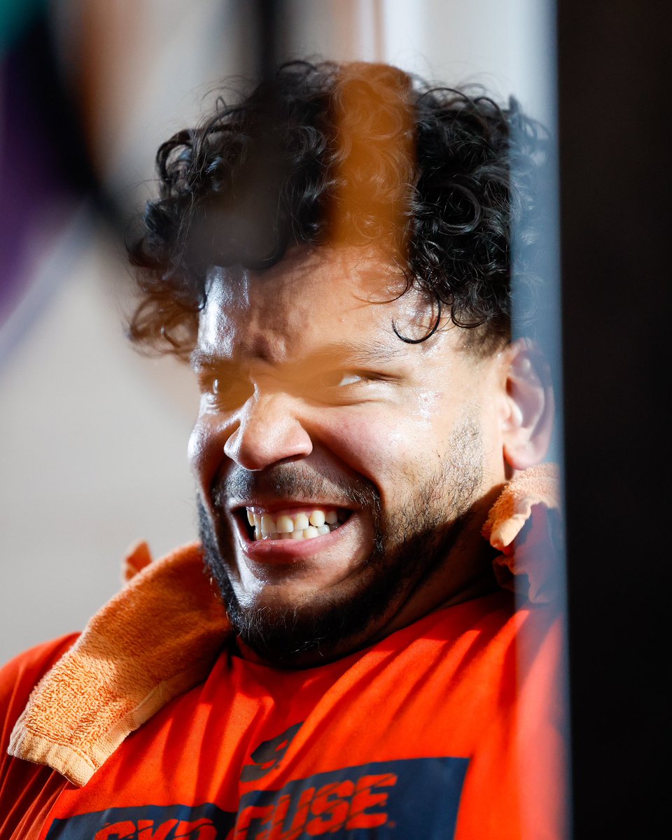 Pain is temporary, but greatness is forever. No days off. 💪🍊 #SyraCRuz #BuiltDifferent #DART #SyracuseFootball #GrindMode #TunnelVision