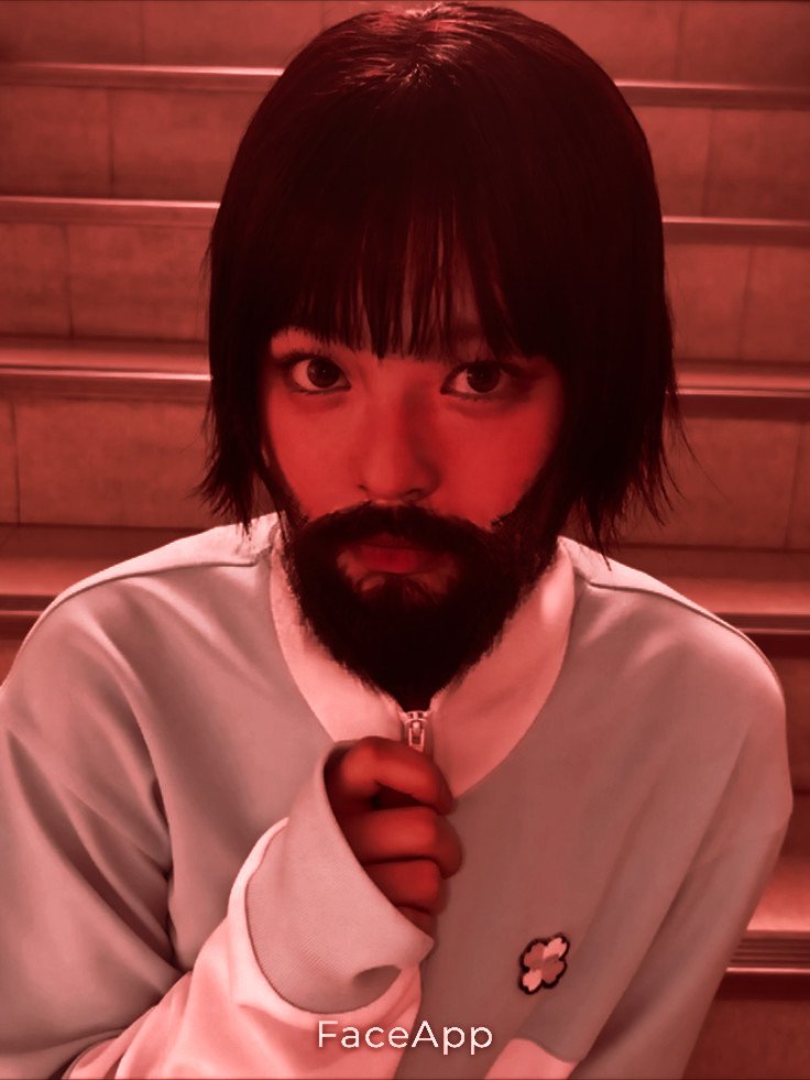 Sweetpea, tweet media