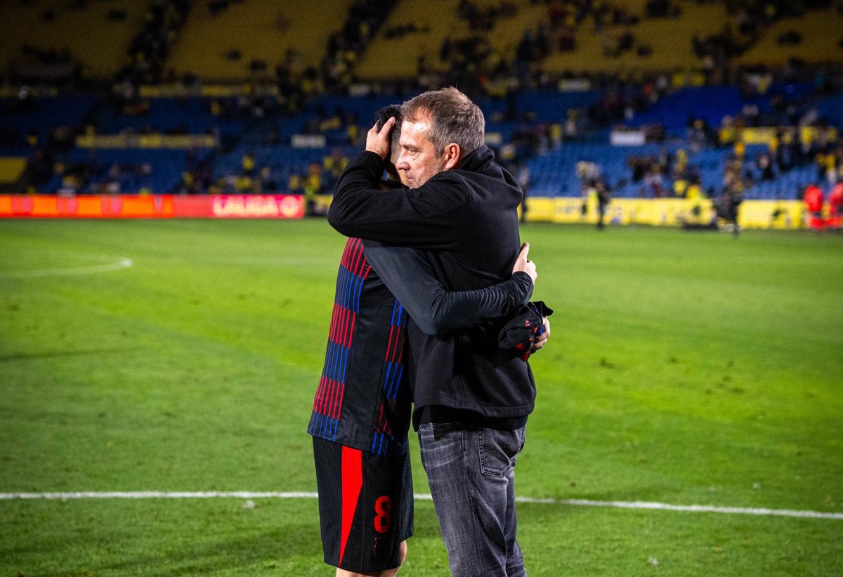 FabrizioRomano's tweet photo. 🔵🔴✨ Hansi Flick: “It’s impossible to describe Pedri”.

“You can clearly see how much he enjoys playing football. When he's on the pitch, in training, you can see it... his performances have been amazing”. https://t.co/n1uAkTbq2r