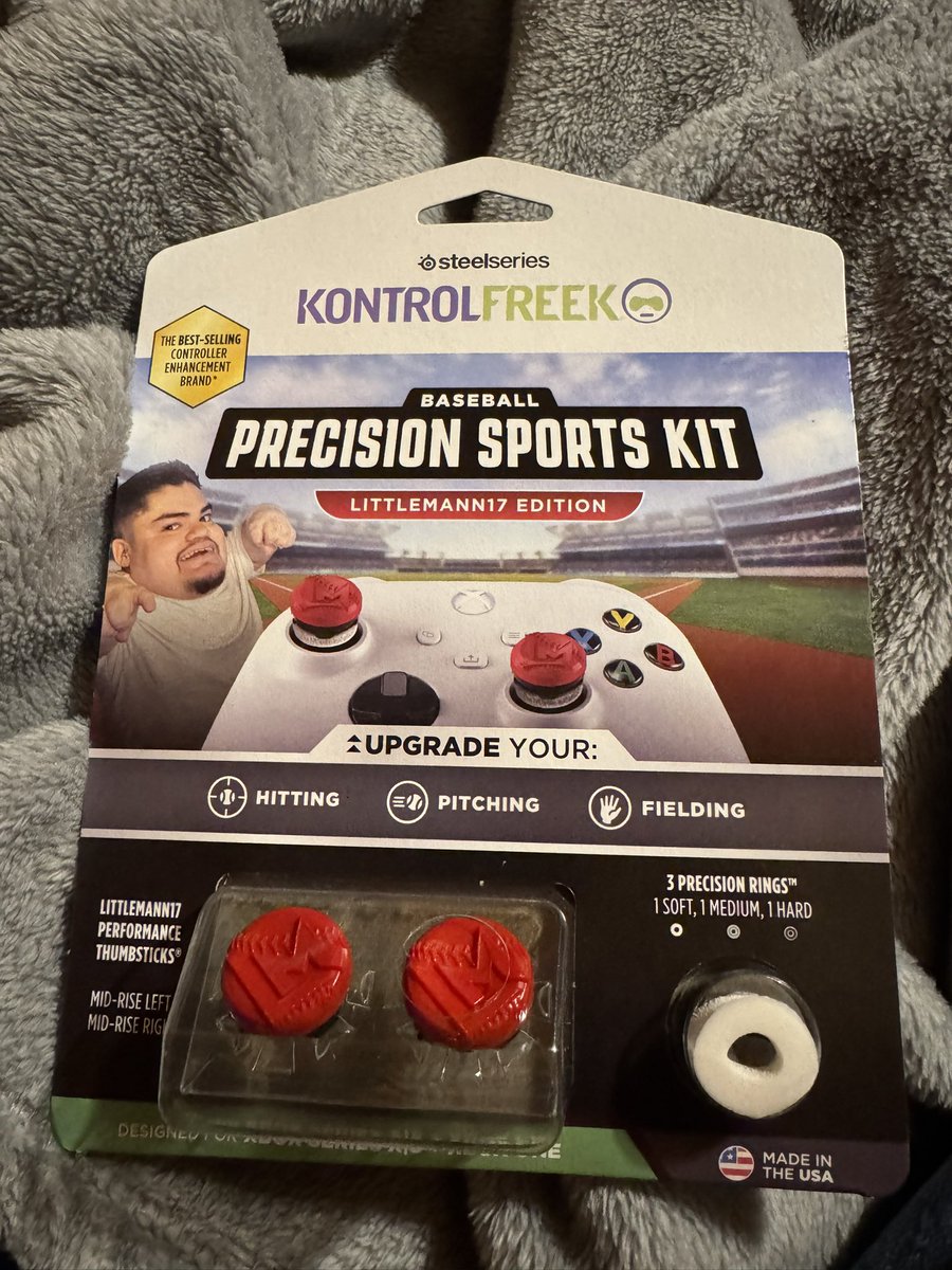 Aid3nG522's tweet photo. Just got em. Excited to try them out
@littlemann17 https://t.co/6agTMN8DO8