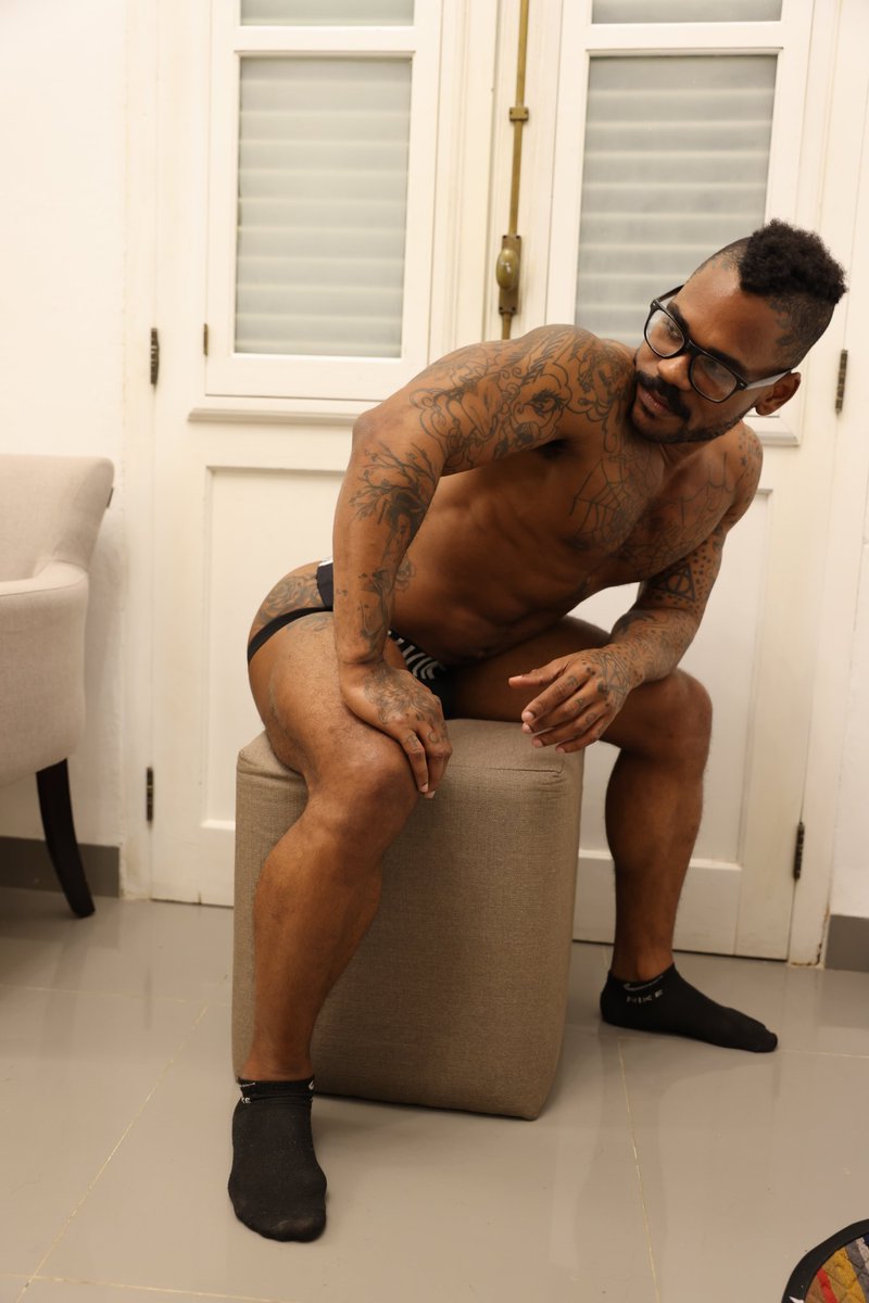 Wataa💧

 #booty #sexy #yummyAF #MuscleTuesday #enjoy