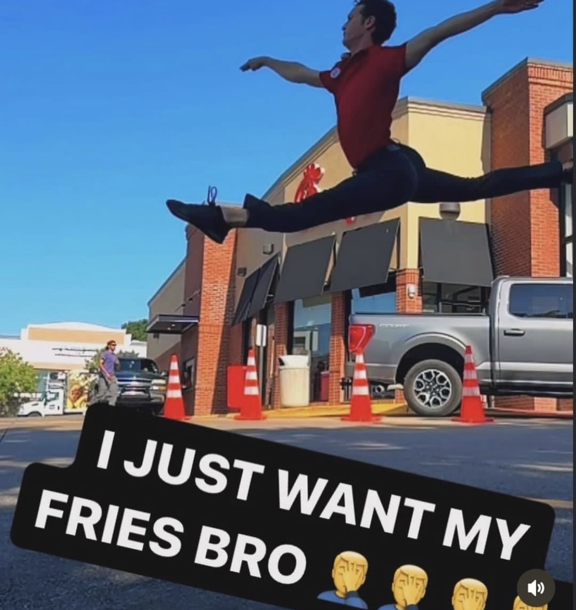 ayeejuju's tweet image. 