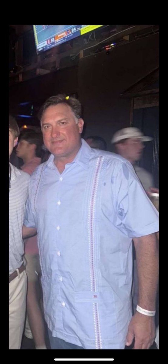 We are banging these threes like Mr. Solis bung MKC!! #bang #SEC