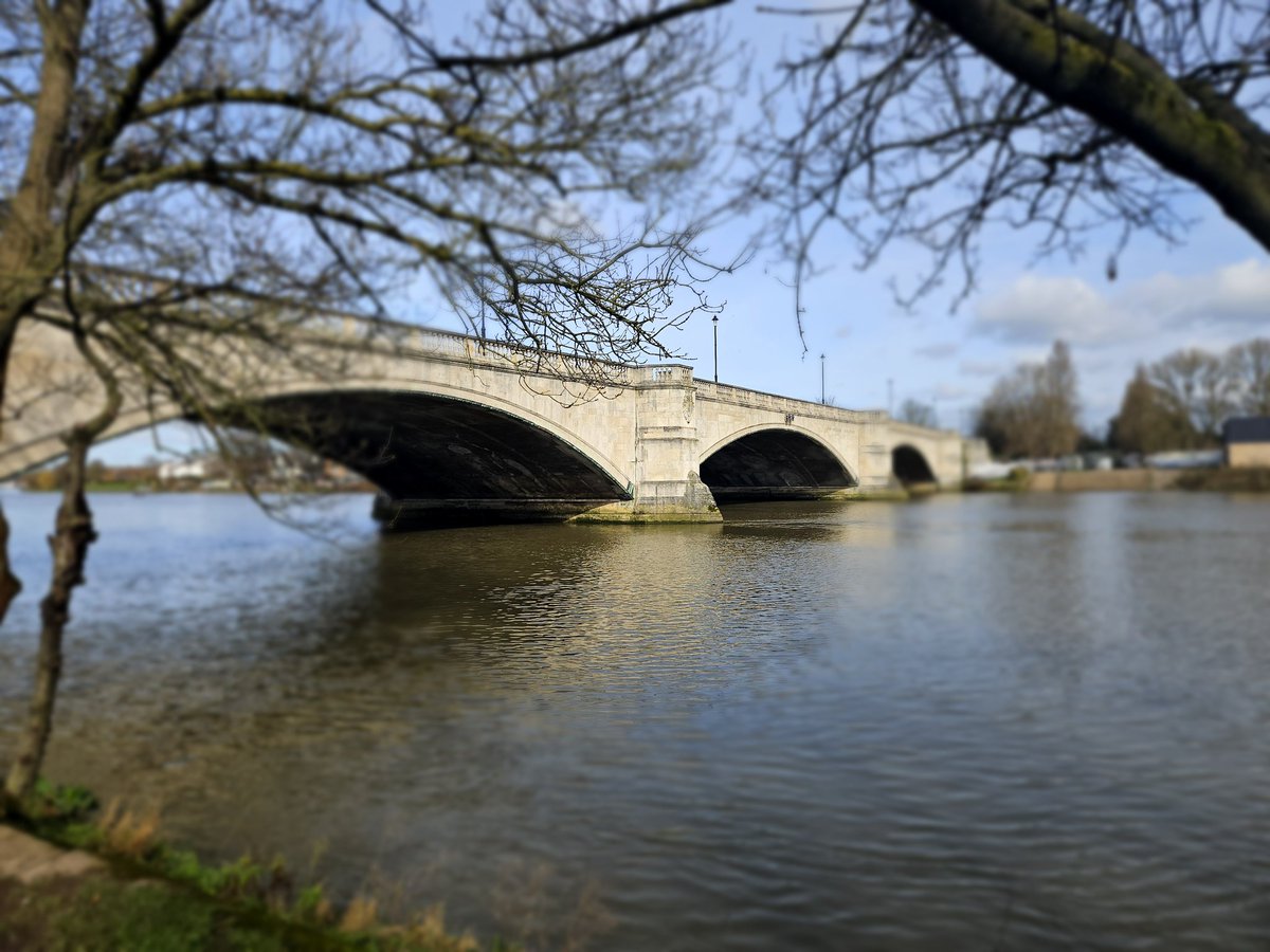 Just_Be_Suave's tweet photo. Bridge felt pretty cool walking around today https://t.co/B48cWmKBpE
