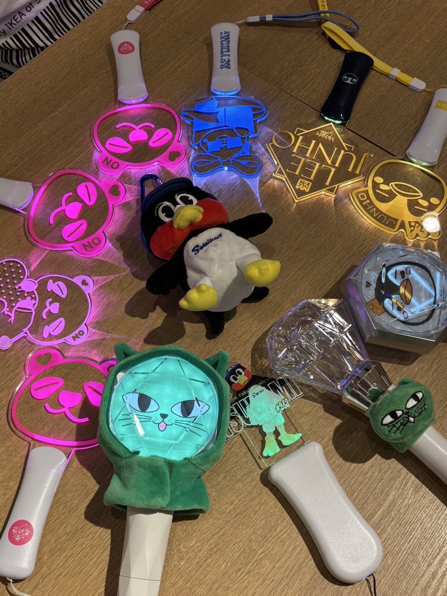 ハレス会^^
つば九郎と、つばみちゃんも持っていきました❤︎皆つば九郎の事を褒めてくれてありがとうございます😍
#ハレス #hottest #つば九郎 #つばみちゃん