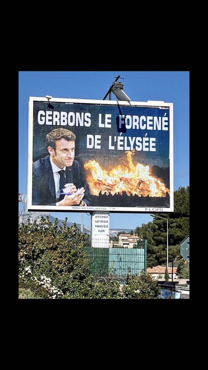 Aimeecesaire11's tweet photo. @tcabarrus C’est fini plus personne n’écoute #Macron! #macron ou le summum de la #mediocrite doublée d’ #Hypocrisie! https://t.co/6otqMSpdXn