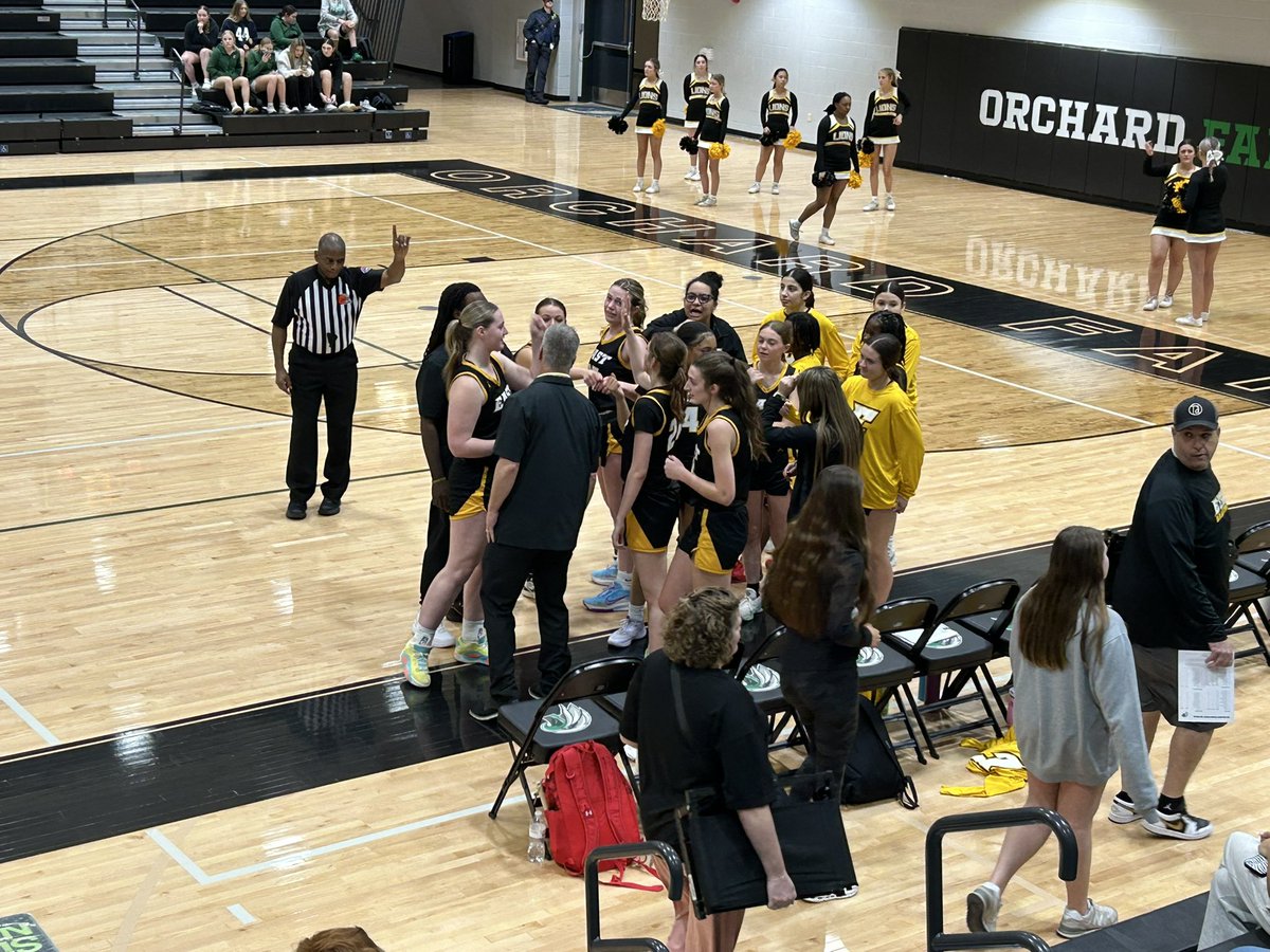 FZE lady lions currently lead Orchard Farm in the third quarter! 🏀🩷