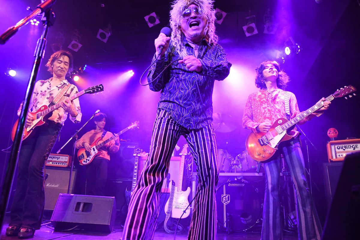 08_yms's tweet photo. すいません🙇
遅くなりましたが2月24日の久しぶりの若年寄のライブです
ご査収クダサイ
お越し頂きました皆様、東儀さん、ちっちくん、ありがとうございました!
@htogi999
#若年寄
#東儀秀樹
#近藤大介
#東儀典親
#raykramer
#roger高橋 https://t.co/LXShJwManU
