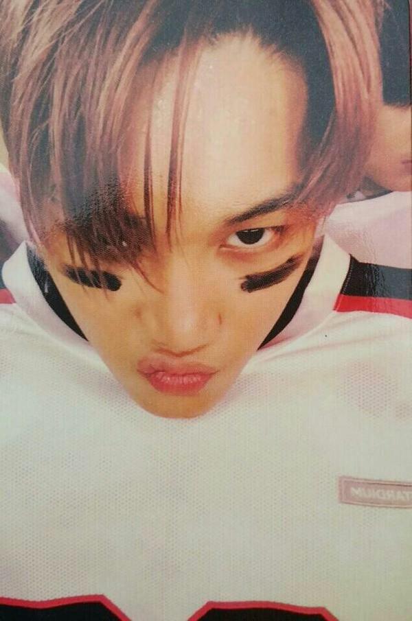 kim_kai_bear's tweet photo. hello HUHU pls help me find my kai love me right noot noot pc HUHU (pic below). This morning ko lang na notice na nawala siya sa bag ko :( It's in a pink ID / PC case na leather :( pls pls pls pauwiin niyo na sakin si Kai huhu prio pc ko to na 3 years ko hinanap :(( https://t.co/t99D6ZzVEk