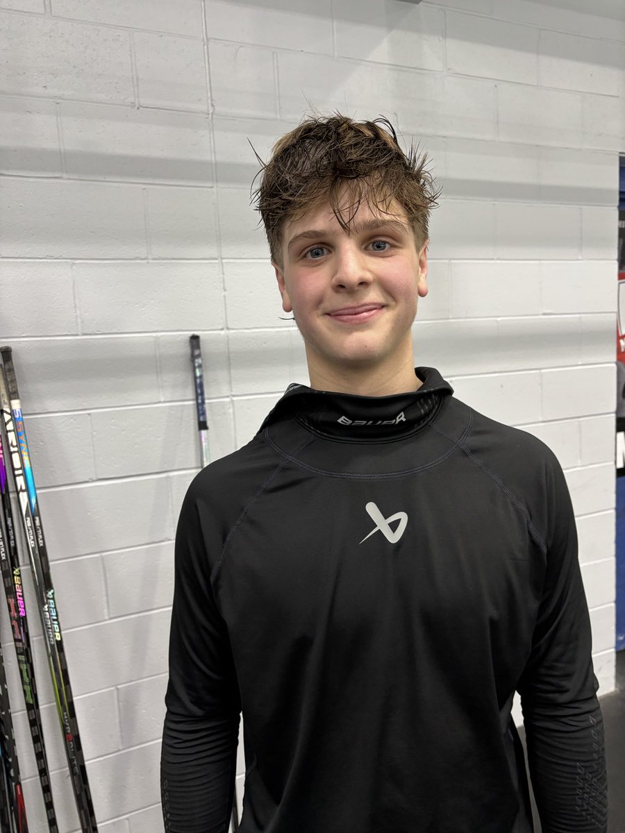 Two goals tonight for senior wing Chris DiBella power ⁦<a href="/SJP_Hockey/">SJP Hockey</a>⁩ past Andover, 4-0.