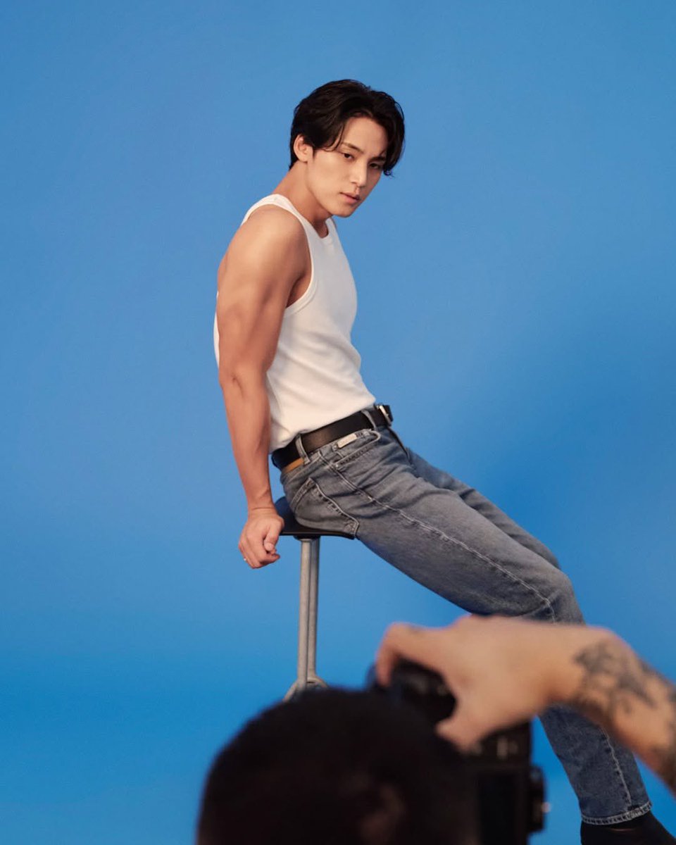 gyuszones's tweet photo. MINGYU FOR CALVIN KLEIN VIA VOGUEHONGKONG #민규 

#MINGYUxCalvinKlein #민규_캘빈클라인
@CalvinKlein @pledis_17 https://t.co/38EF6URmsn