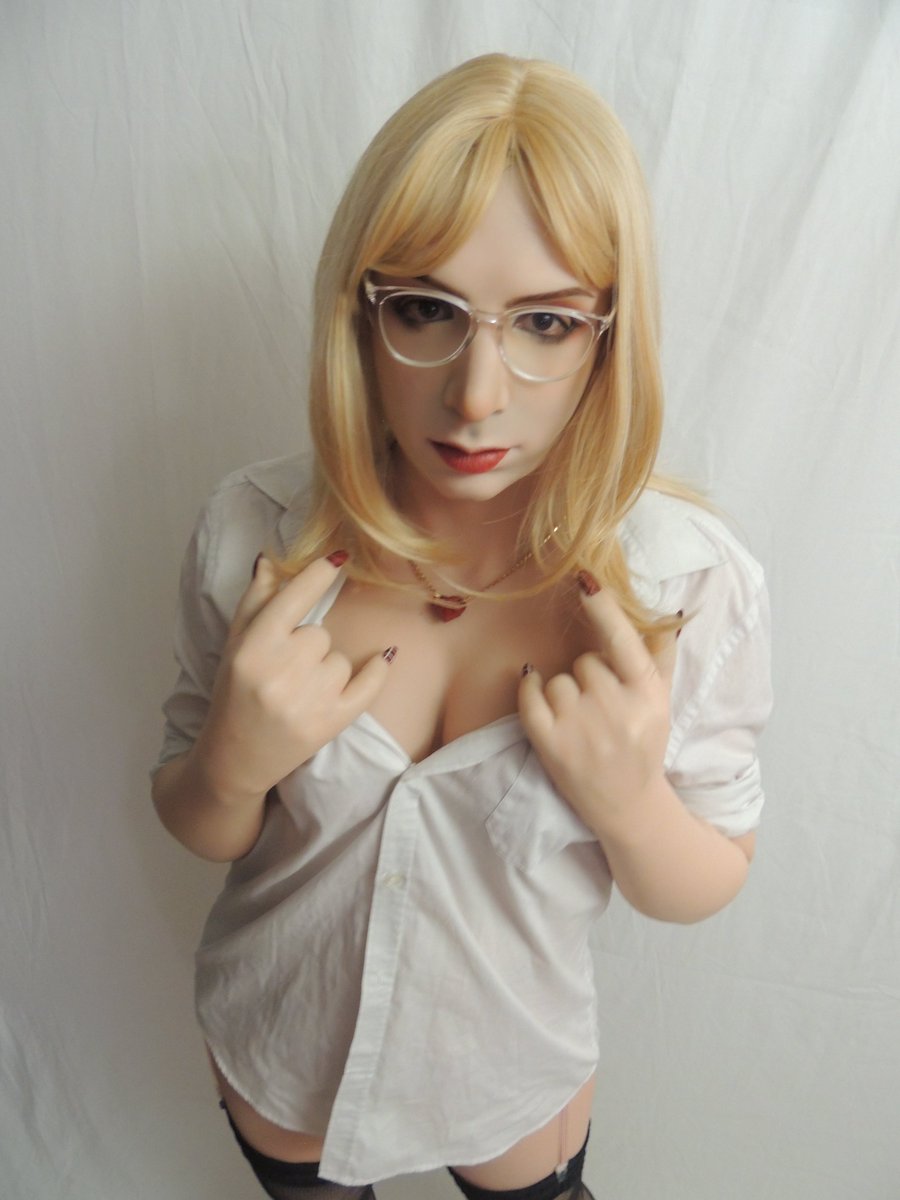 IamCélia tweet media