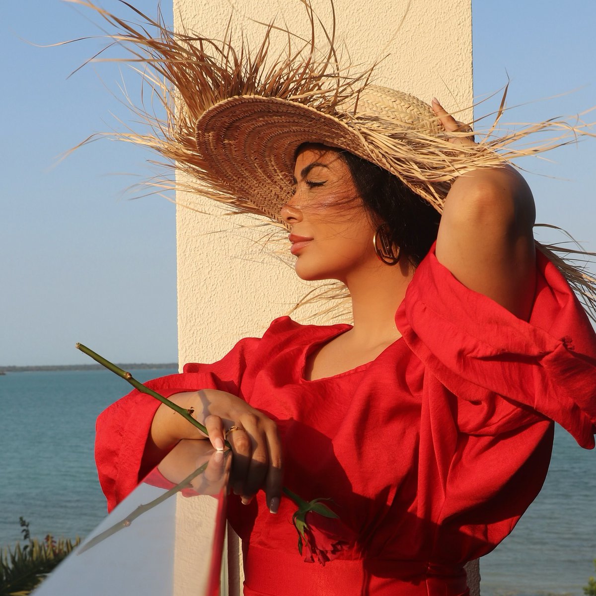 RubybentlyX's tweet image. I&apos;m really feeling my glow 🌟 today.